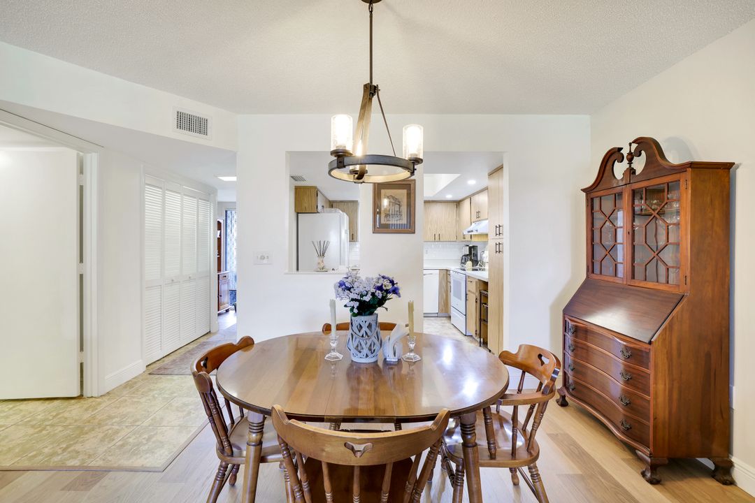 95 St Andrews Blvd #110, Naples, FL 34113