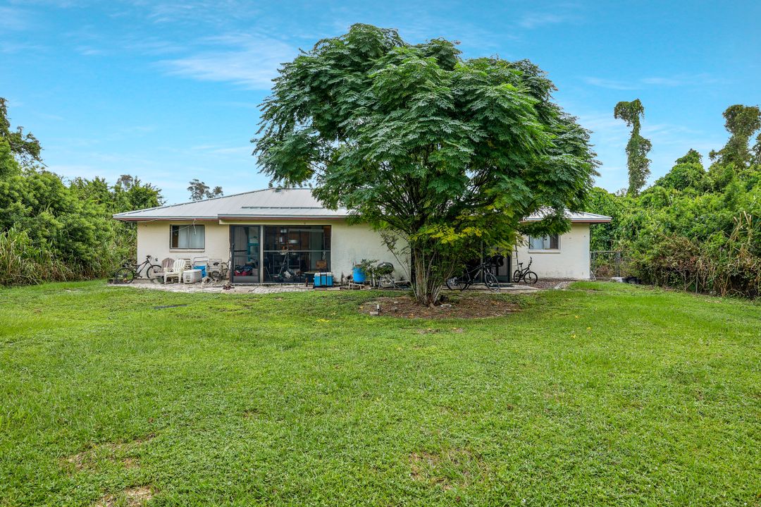 17434 E Carnegie Cir #A & B, Fort Myers, FL 33967