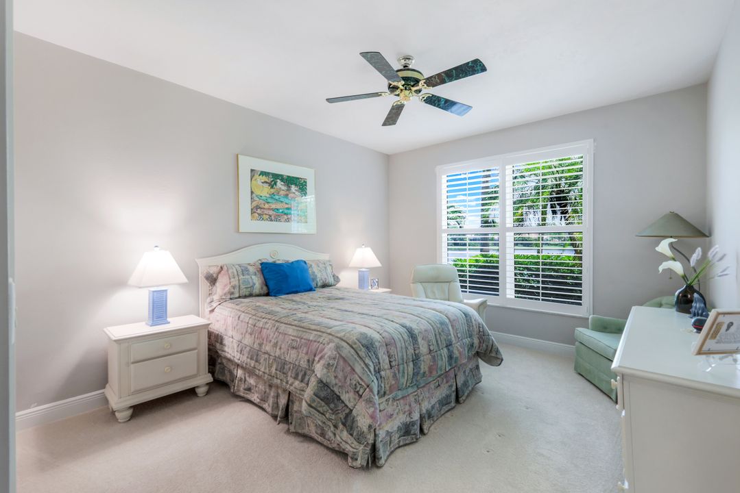 3760 Lakemont Dr, Bonita Springs, FL 34134