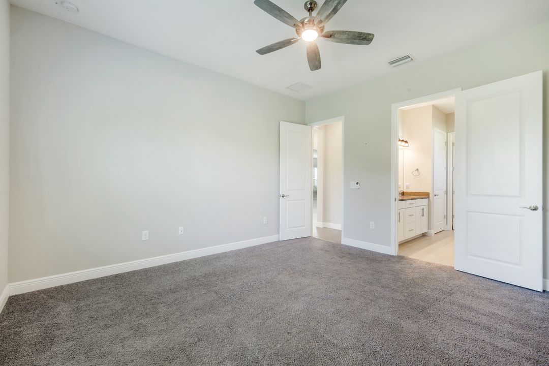 3480 Pilot Cir, Naples, FL 34120