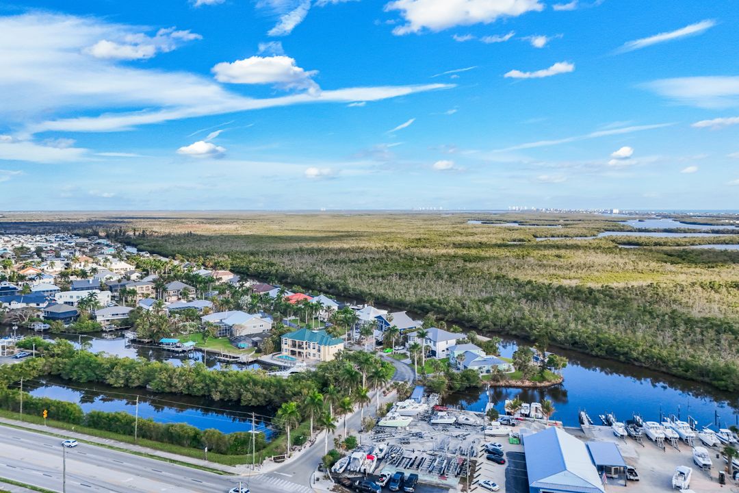 11861 Isle of Palms Dr, Fort Myers Beach, FL 33931