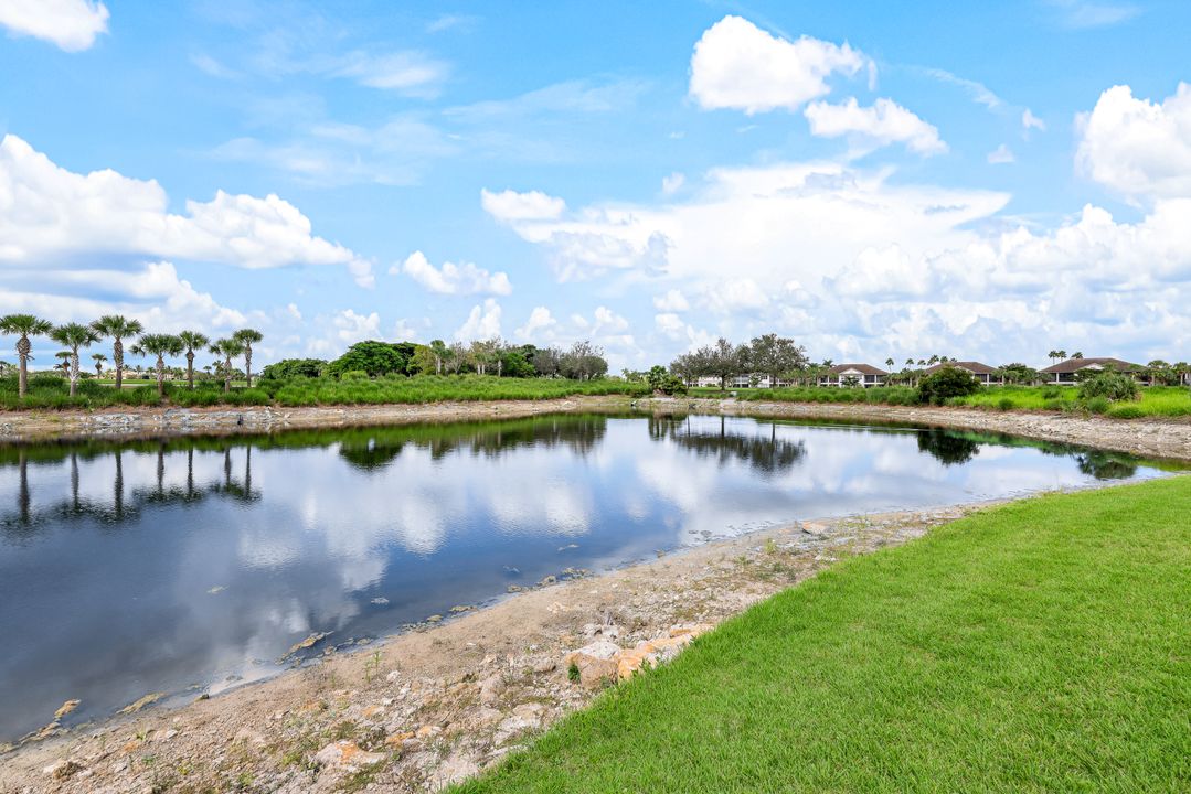 9220 Quartz Ln #101, Naples, FL 34120