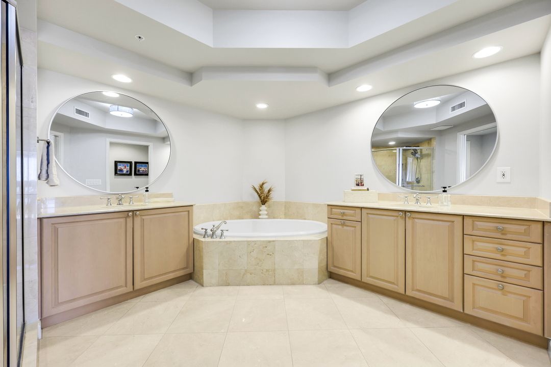 4801 Bonita Bay Blvd #2004, Bonita Springs, FL 34134