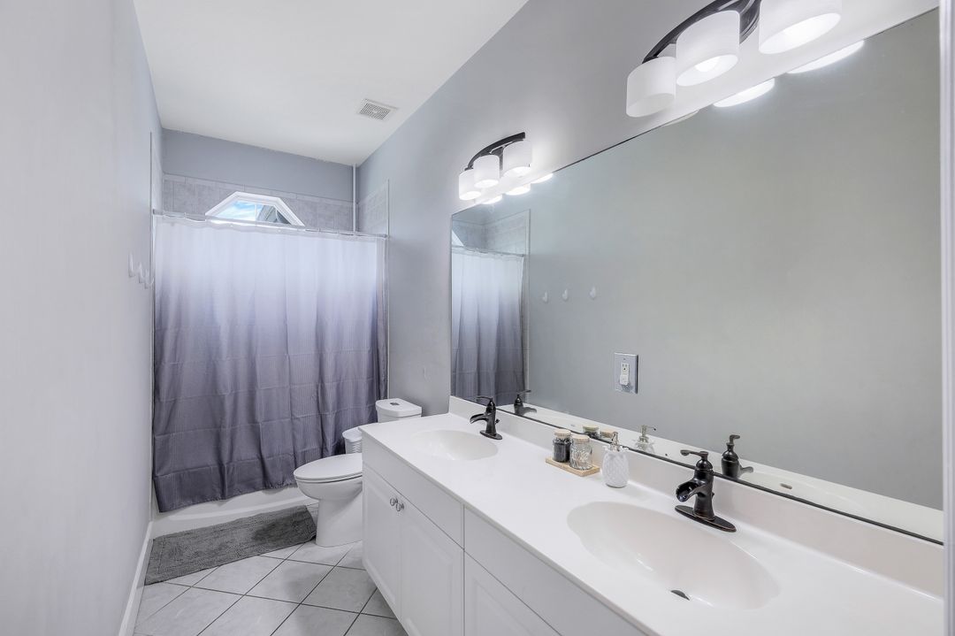 14696 Indigo Lakes Cir, Naples, FL 34119