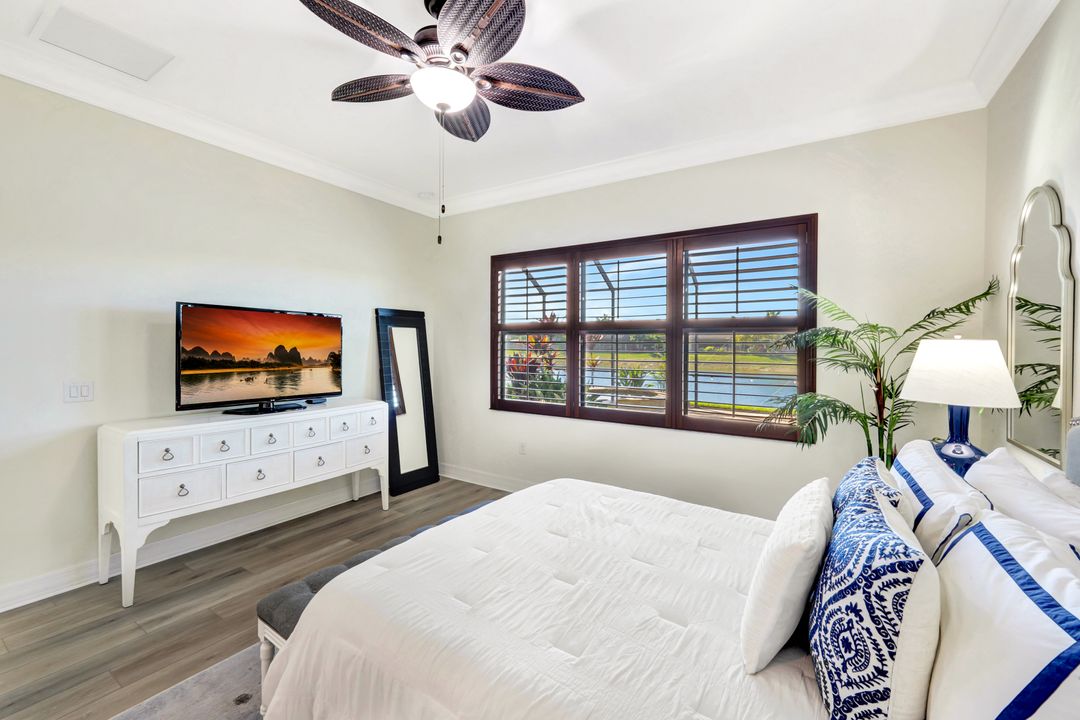 3706 Pleasant Springs Dr, Naples, FL 34119