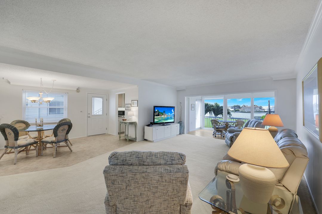 3400 Gulf Shore Blvd N #B4, Naples, FL 34103