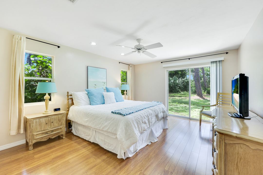 131 Cajeput Dr, Naples, FL 34108