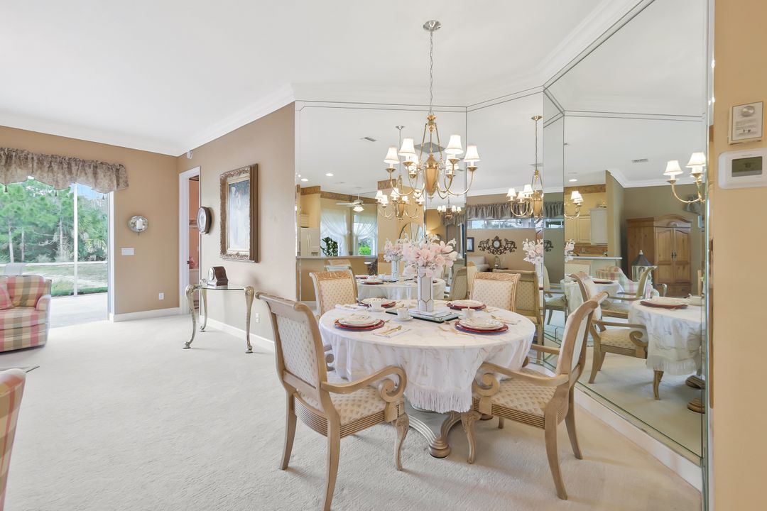 5852 Northridge Dr, Naples, FL 34110