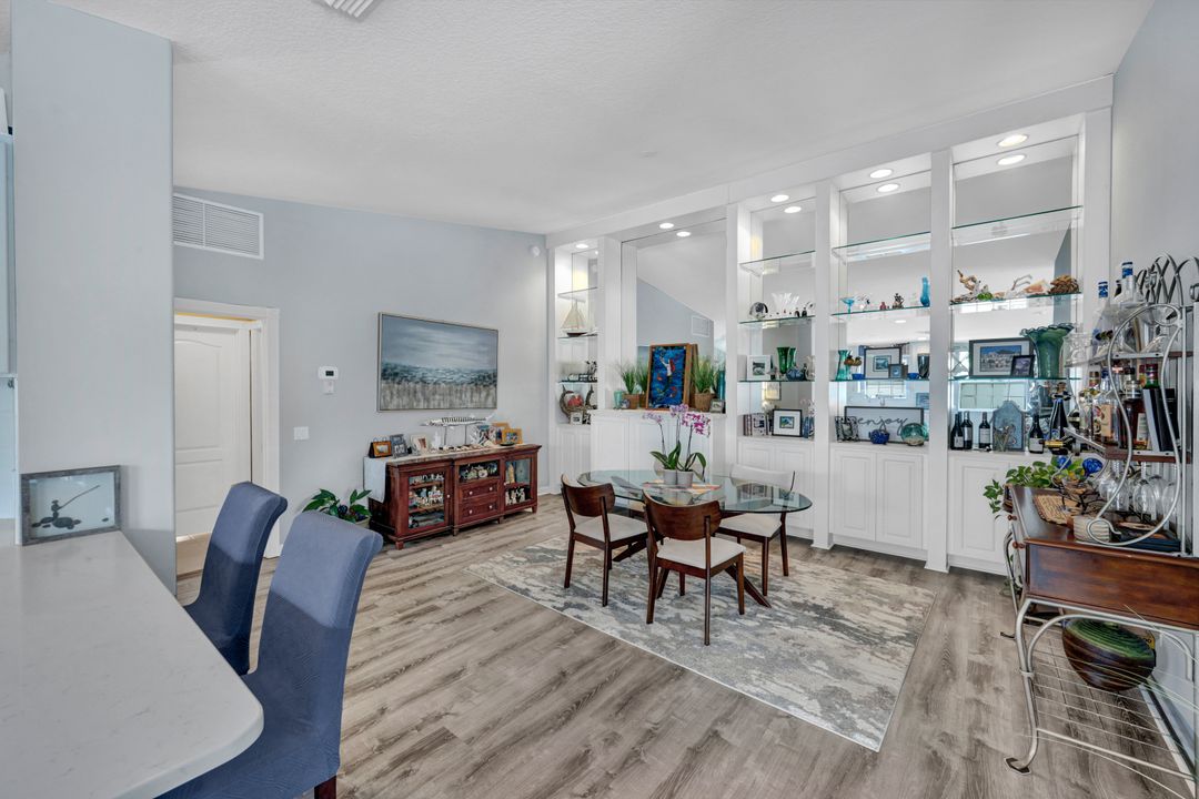 4664 Ossabaw Way, Naples, FL 34119