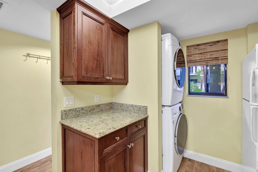 3661 Wild Pines Dr, Bonita Springs, FL 34134