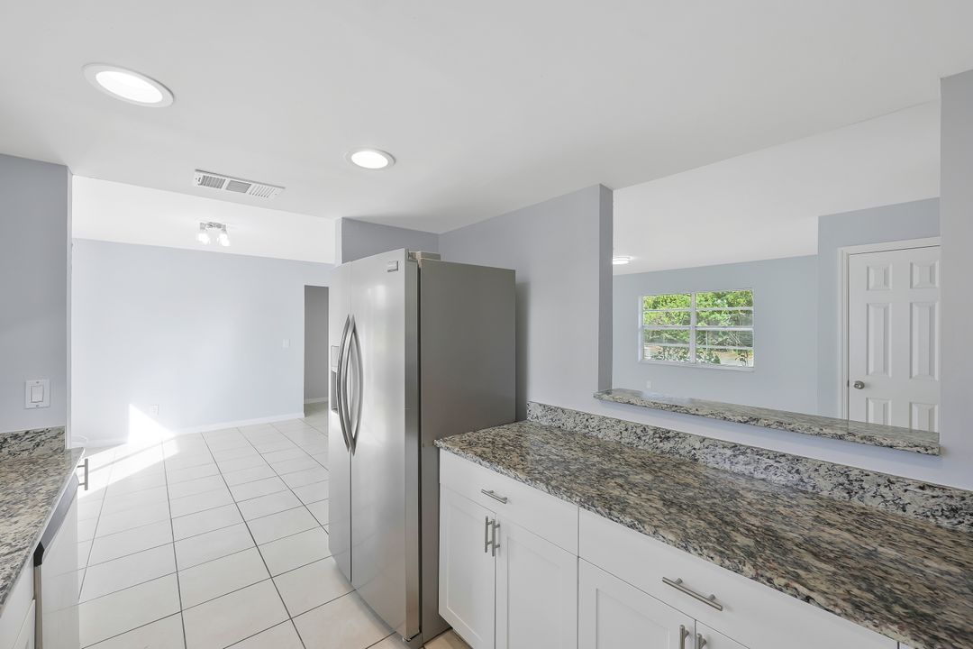 300 Anita Ave S, Lehigh Acres, FL 33976