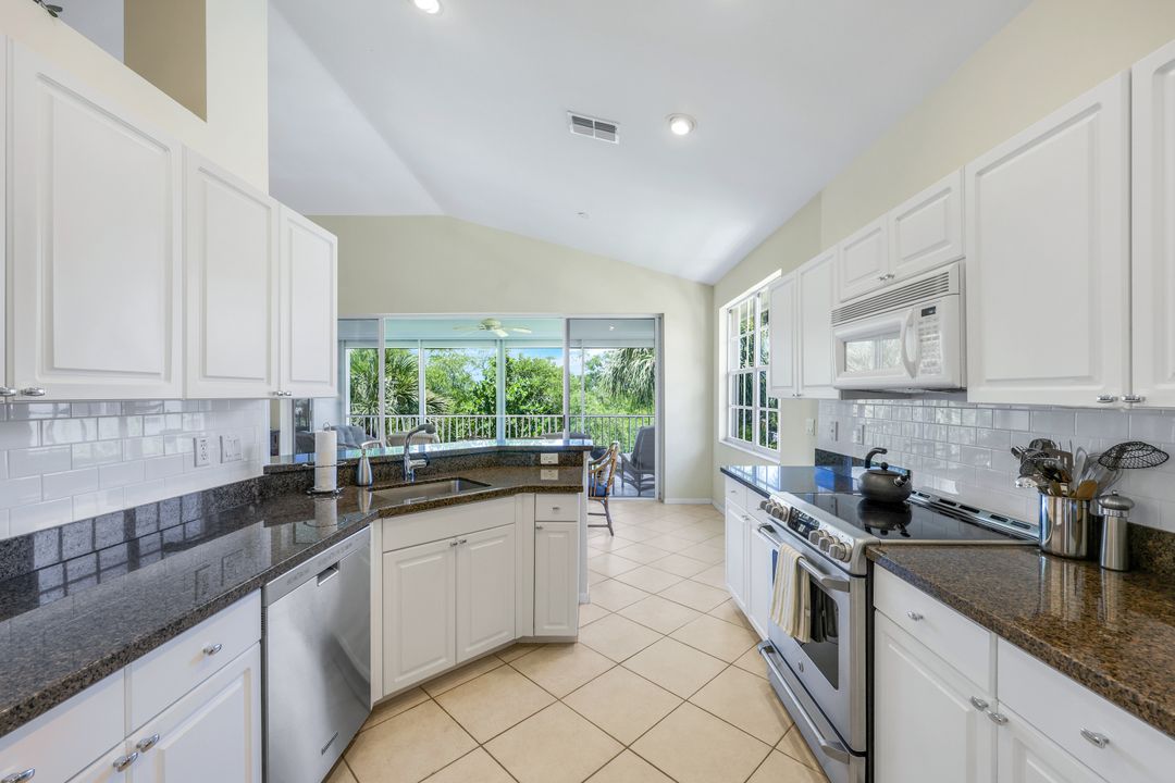 26980 Montego Pointe Ct, Bonita Springs, FL 34134
