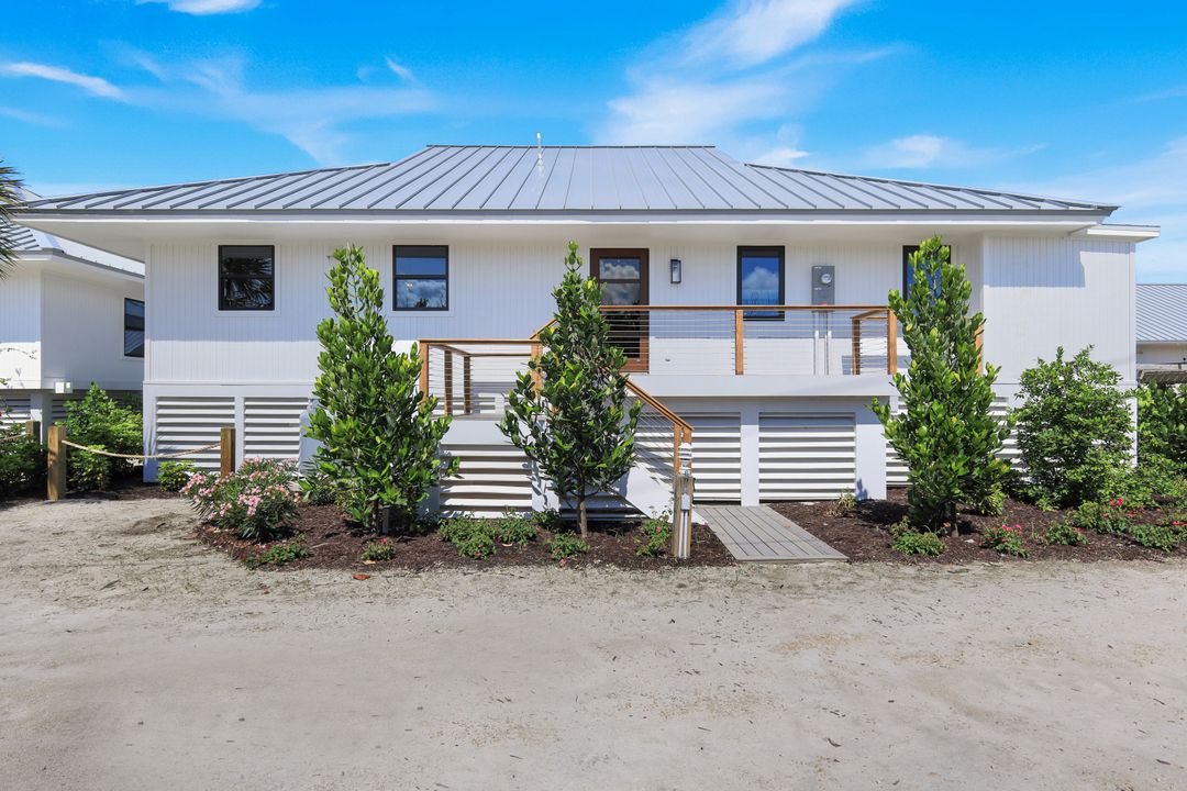 24 Beach Homes, Captiva, FL 33924