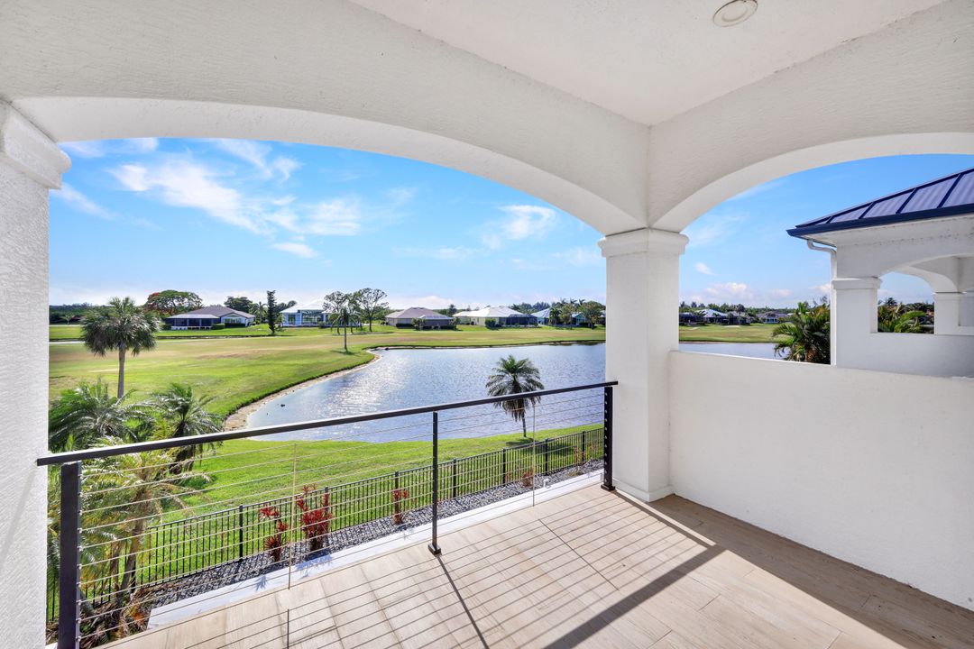 11929 Princess Grace Ct, Cape Coral, FL 33991