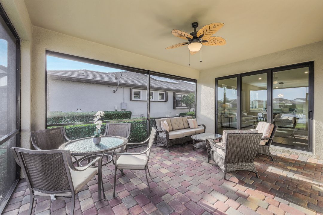 7790 Jacaranda Ln, Naples, FL 34114