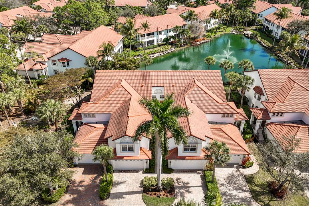 2180 Hawksridge Dr #2002, Naples, FL 34105