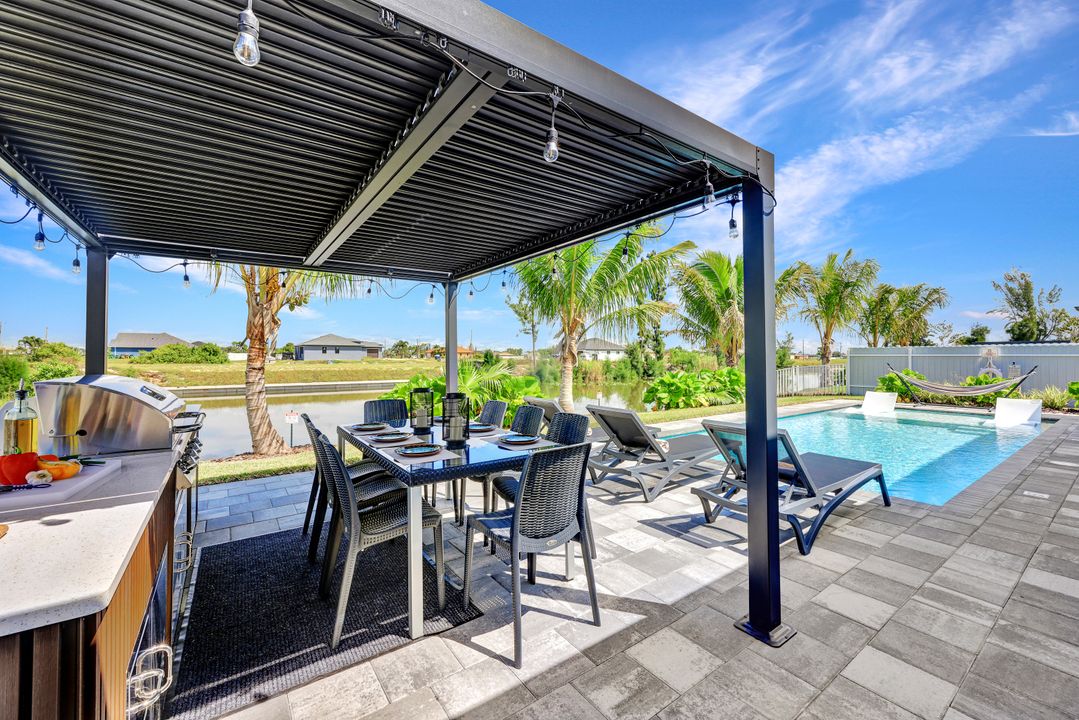 23 NE 8th Terrace, Cape Coral, FL 33909