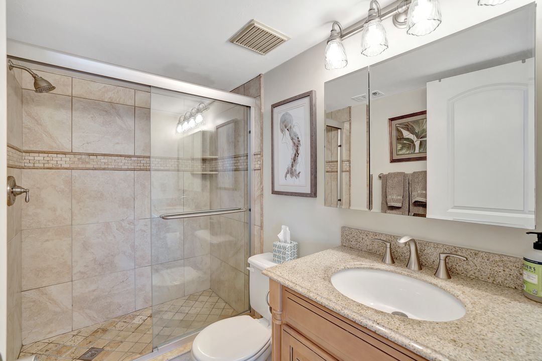 271 Southbay Dr #155, Naples, FL 34108