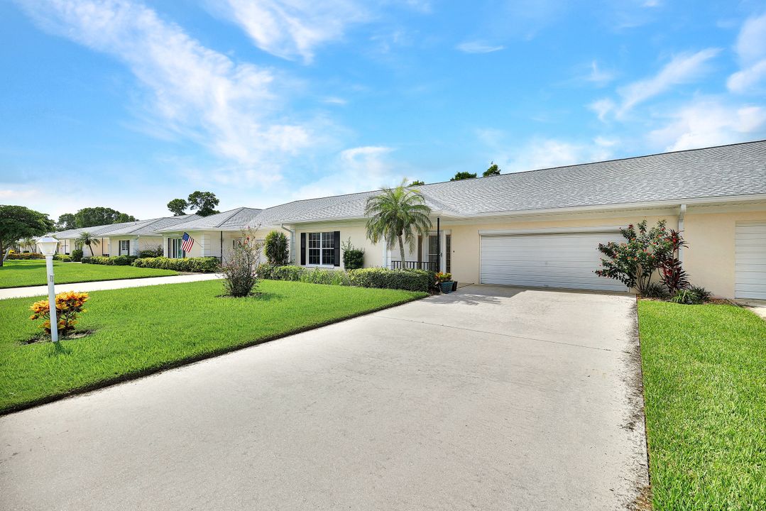 1214 Medinah Dr, Fort Myers, FL 33919