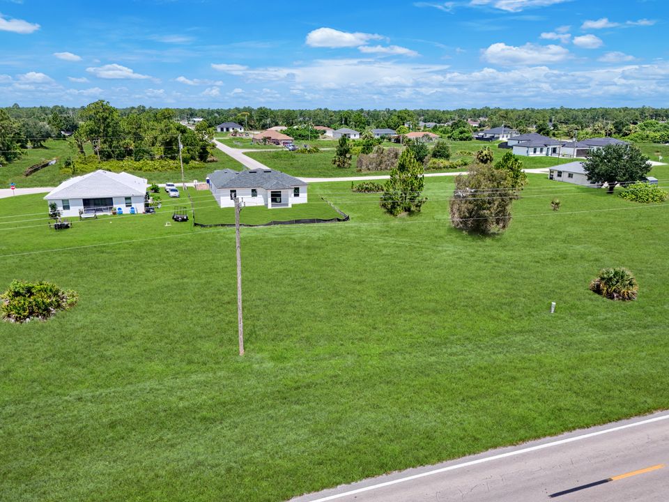 924 Columbus Blvd, Lehigh Acres, FL 33974