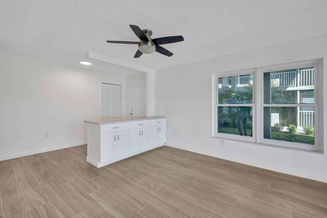 2880 Gulf Shore Blvd N #107, Naples, FL 34103