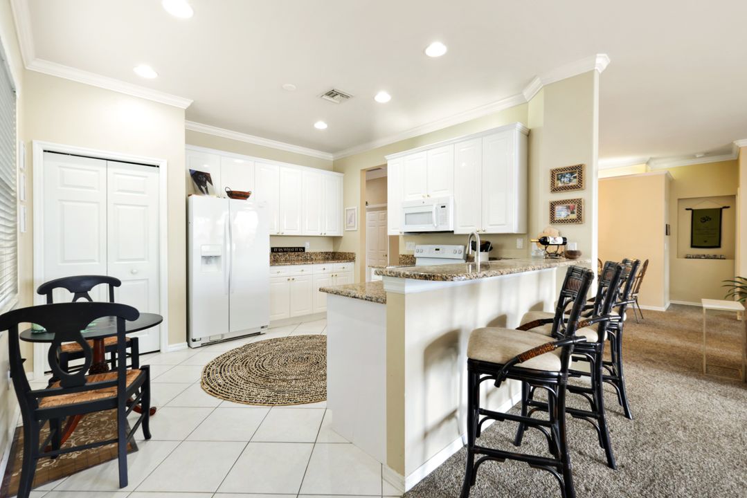 13060 Lake Meadow Dr, Fort Myers, FL 33913