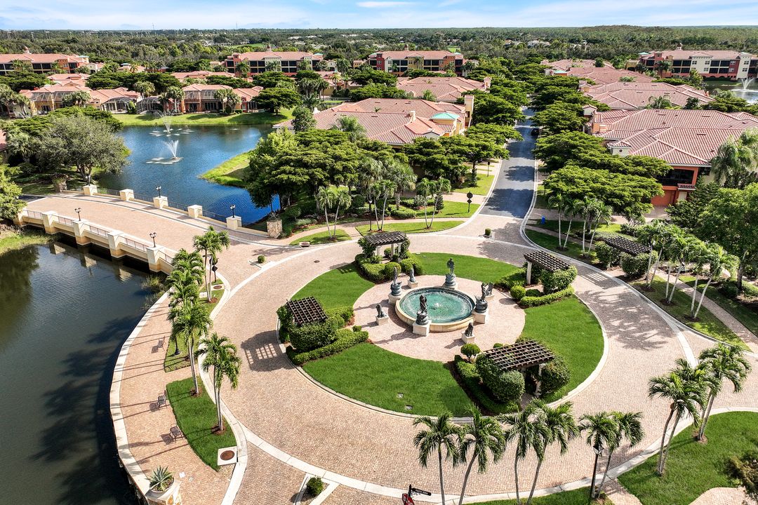 8533 Via Garibaldi Cir #202, Estero, FL 33928