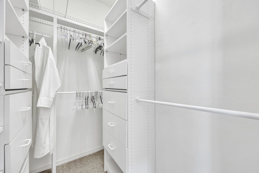 9269 Coach House Ln, Estero, FL 33928