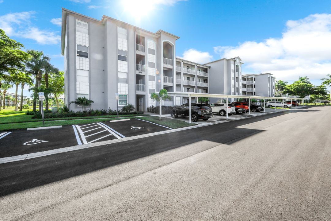 16685 Lake Cir Dr #1012, Fort Myers, FL 33908