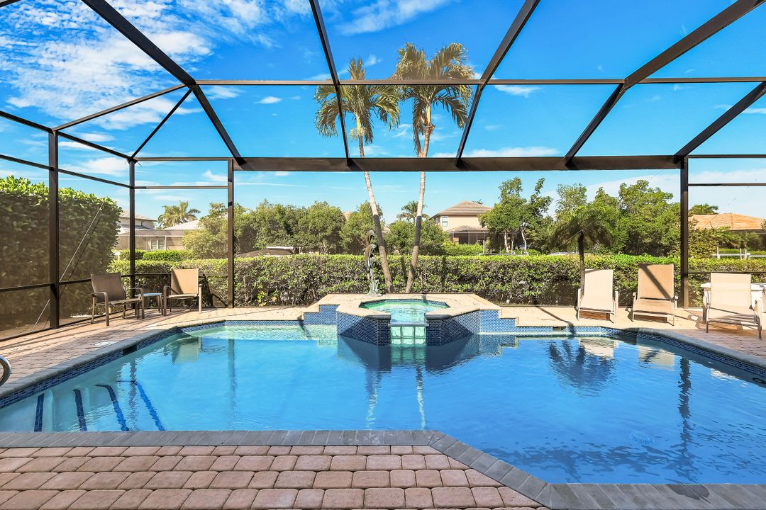 15930 Catalpa Cove Dr, Fort Myers, FL 33908