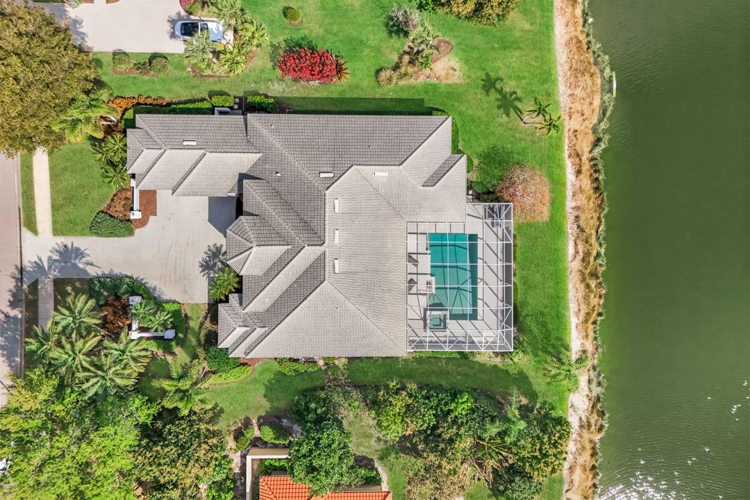 24351 Woodsage Dr, Bonita Springs, FL 34134