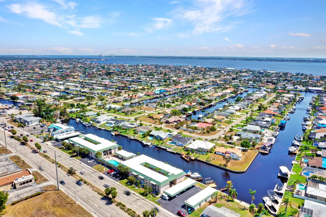 3907 Del Prado Blvd S #C-203, Cape Coral, FL 33904