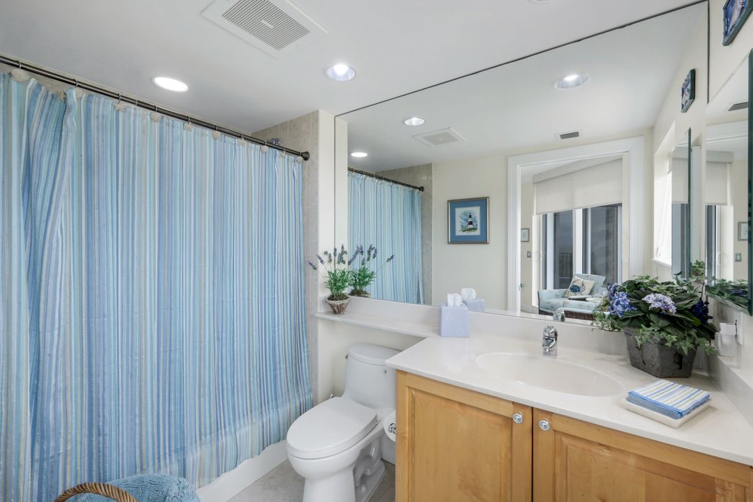 1060 Borghese Ln #1404, Naples, FL 34114