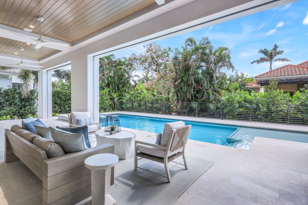 448 Devils Ln, Naples, FL 34103