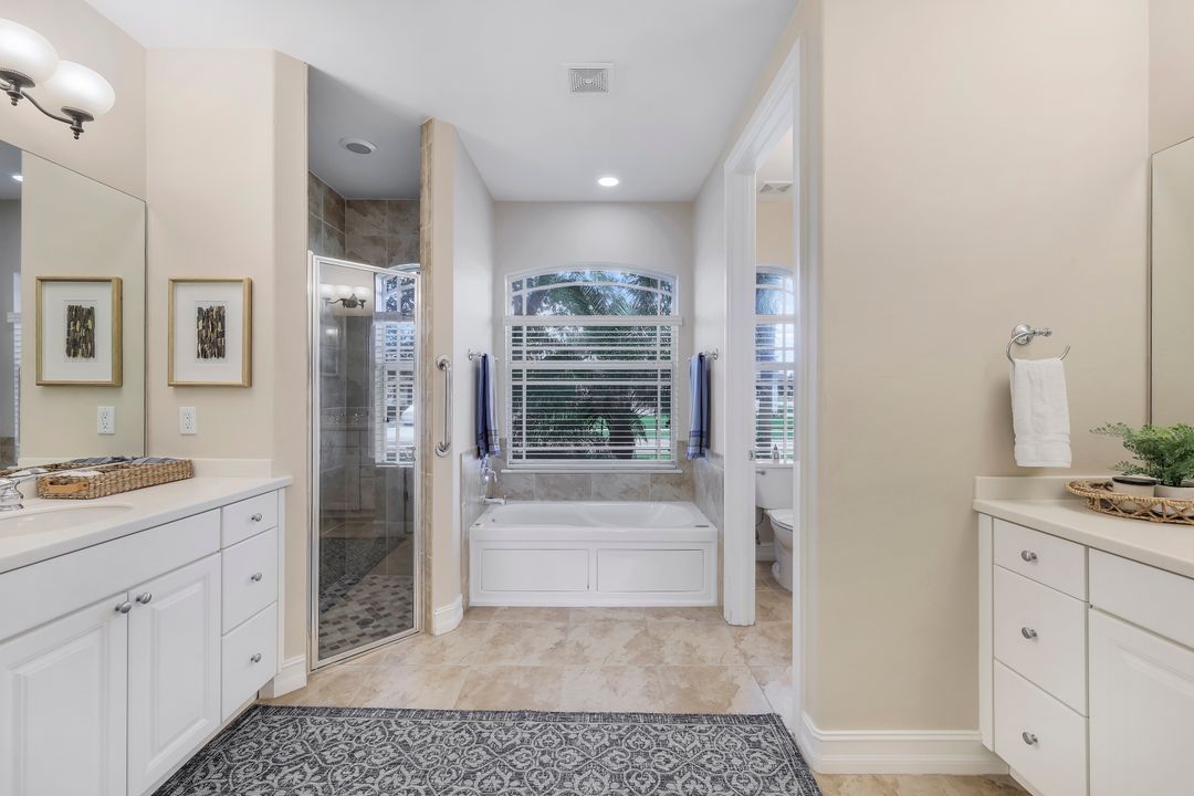 31 Tahiti Rd, Marco Island, FL 34145