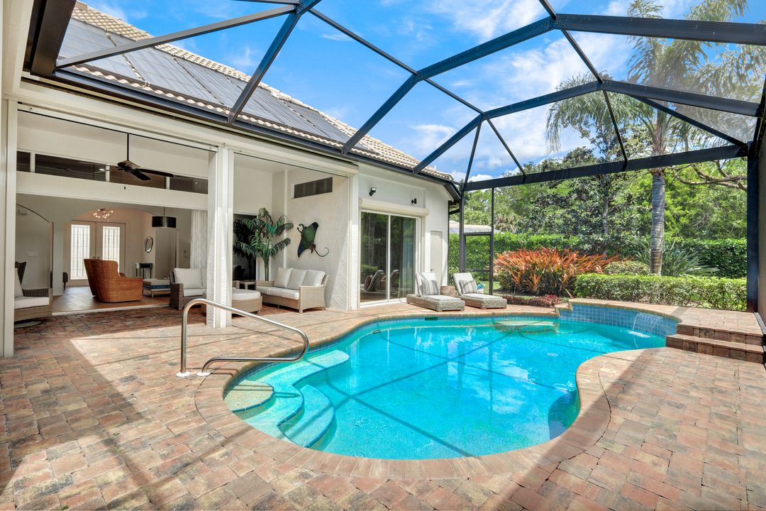 3441 Lakemont Dr, Bonita Springs, FL 34134