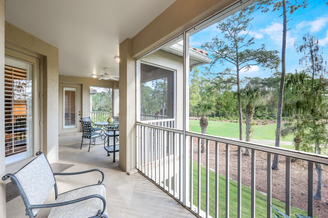 8545 Danbury Blvd #204, Naples, FL 34120