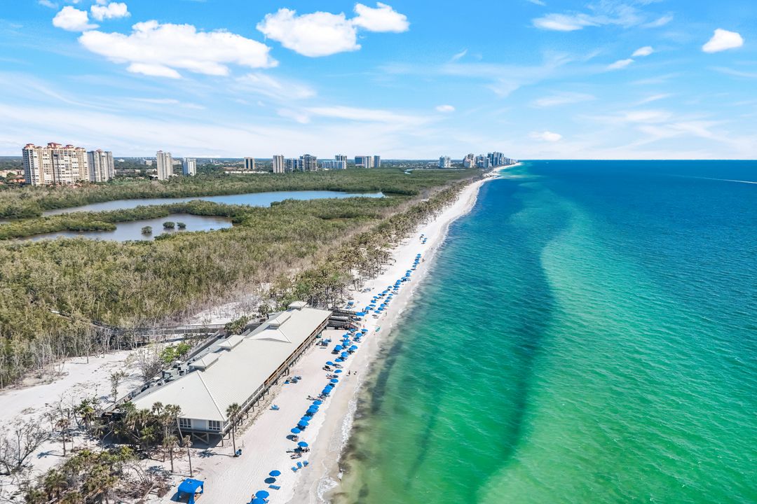 6897 Grenadier Blvd #601, Naples, FL 34108