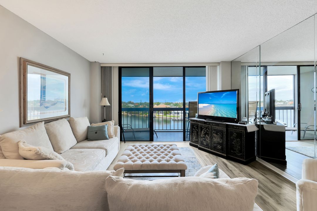 693 Seaview Ct #A-506, Marco Island, FL 34145