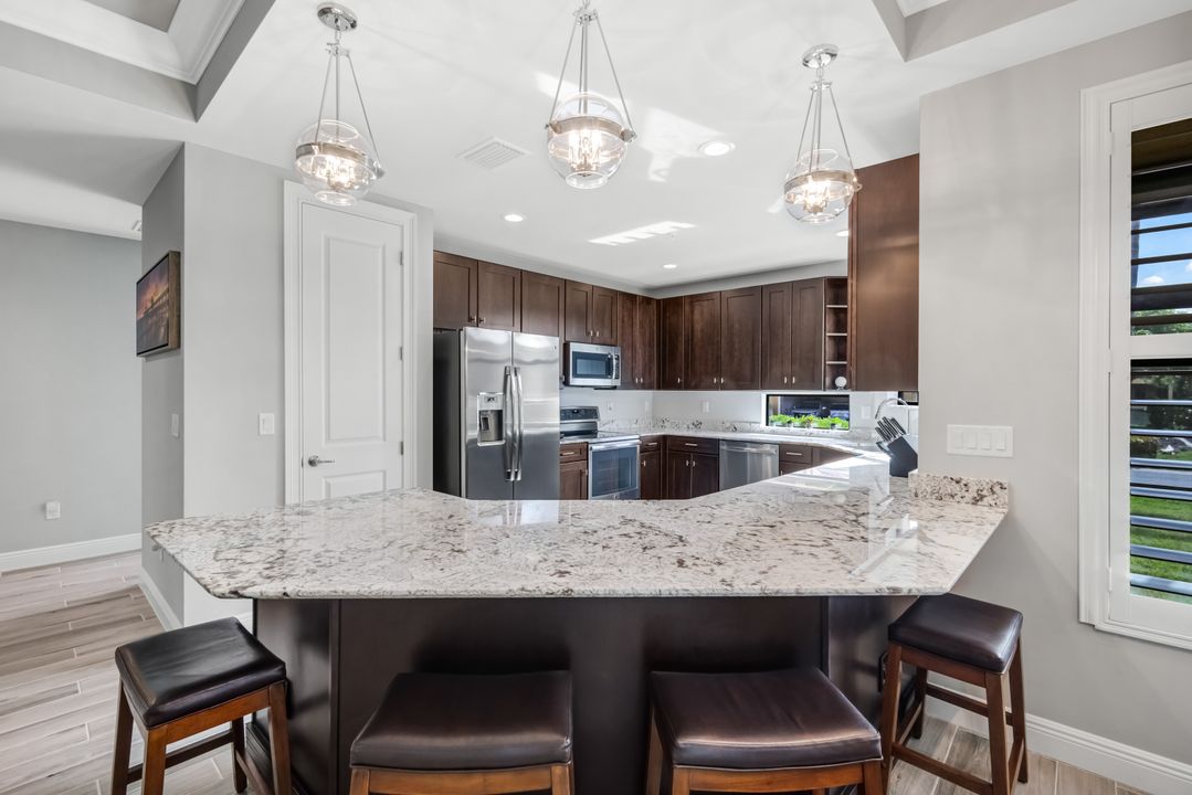 15910 Prentiss Pointe Cir, 101 Fort Myers, FL 33908