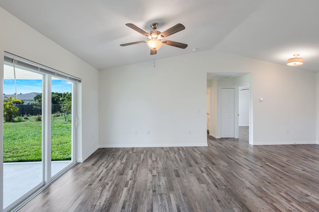 1317 NE 9th Ave, Cape Coral, FL 33909
