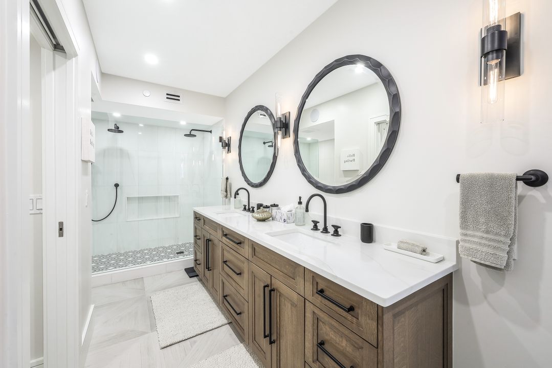 980 Cape Marco Dr  #1304, Marco Island, FL 34145