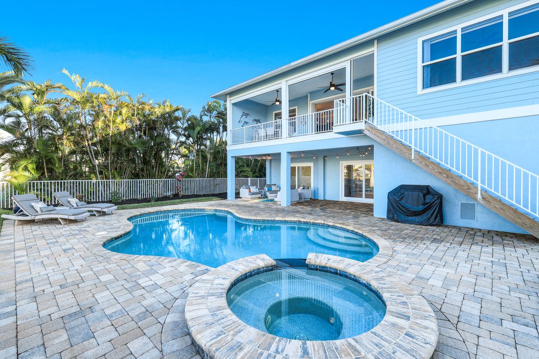 231 Sterling Ave, Fort Myers Beach, FL 33931