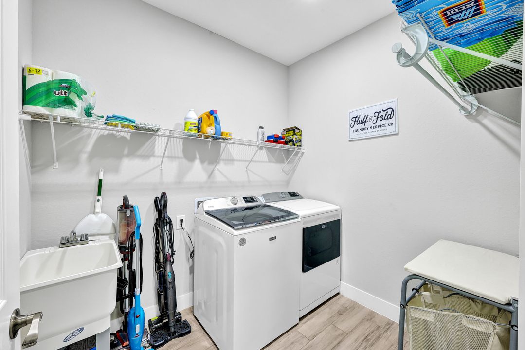 2701 NW 46th Ave, Cape Coral, FL 33993