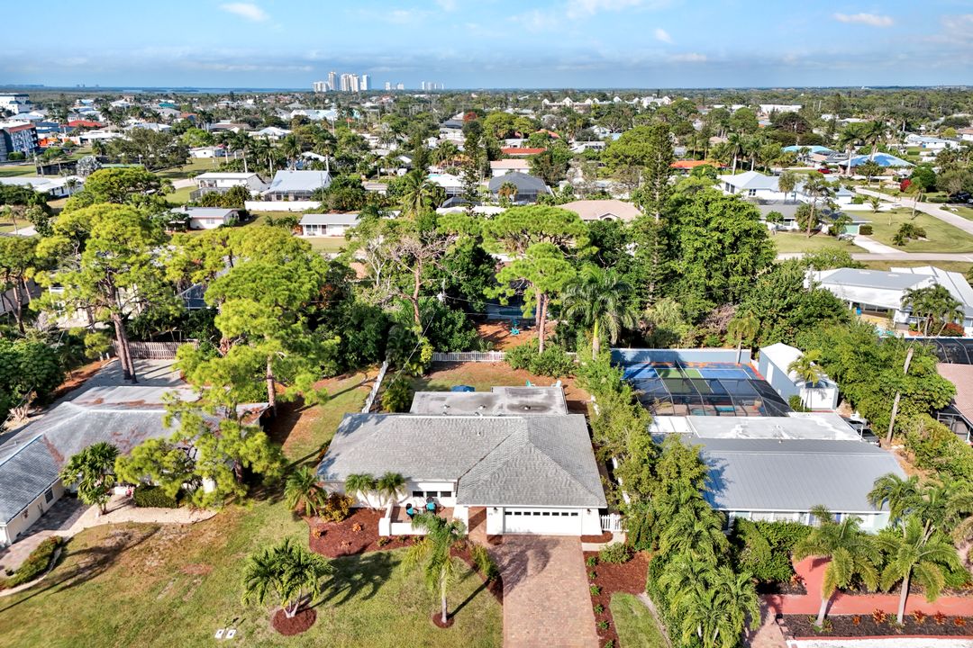 173 7th St, Bonita Springs, FL 34134