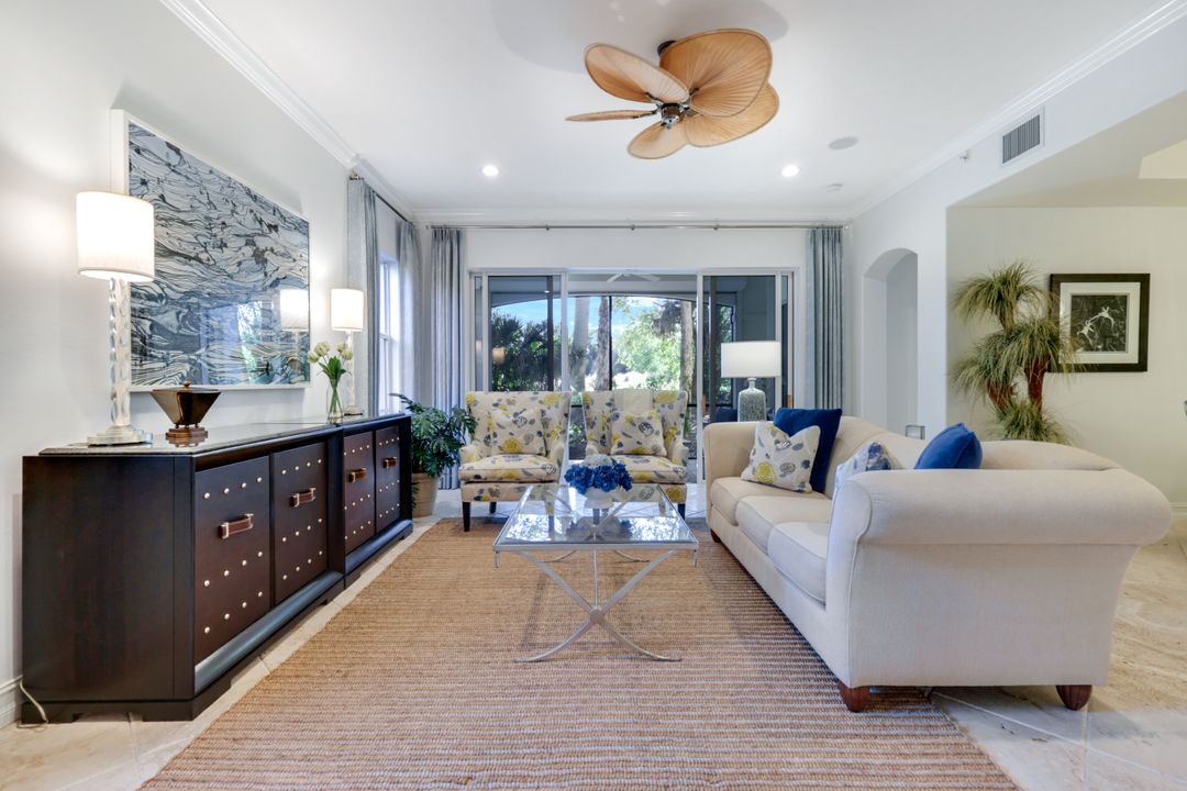 2868 Tiburon Blvd E #101, Naples, FL 34109