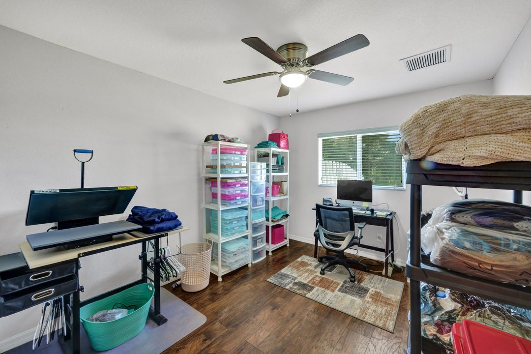 1121 NW 27th Ave, Cape Coral, FL 33993