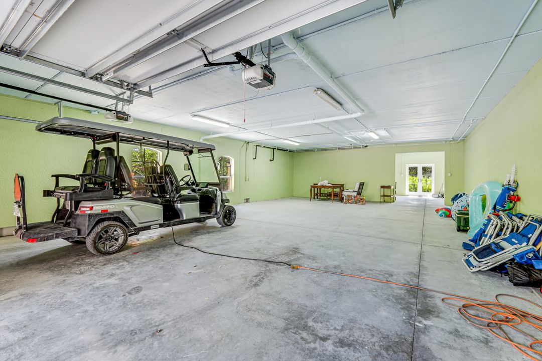 16211 Captiva Dr, Captiva, FL 33924