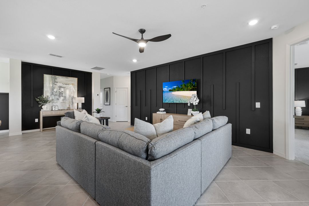 12997 Blackberry Ct #56-202, Venice, FL 34293