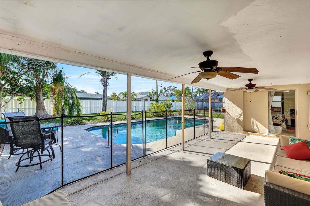 3622 SE 3rd Ave, Cape Coral, FL 33904